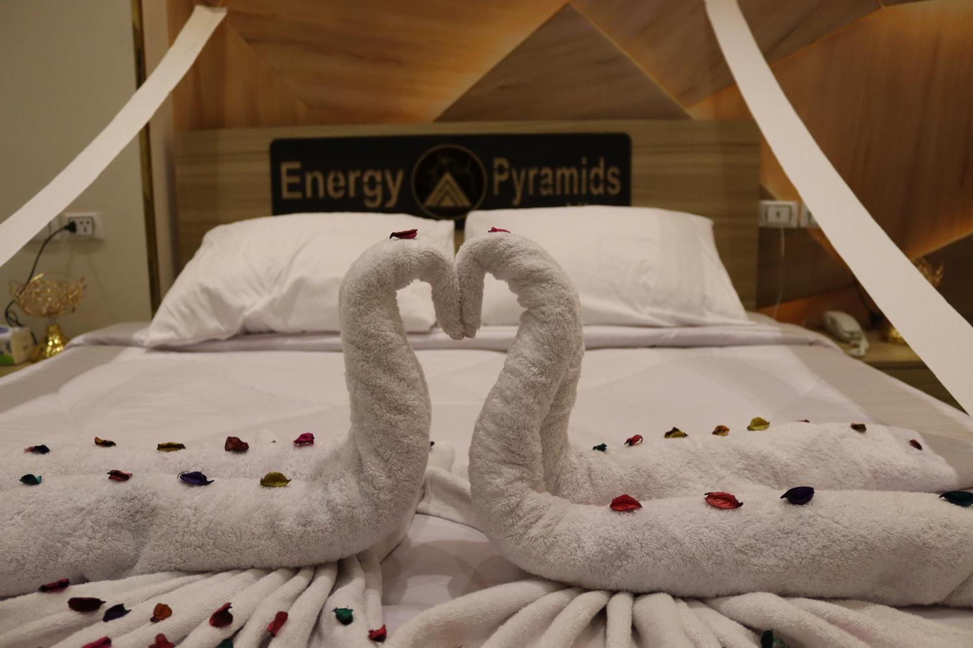 Energy Pyramids View Hostel Kafret el-Gabal Buitenkant foto